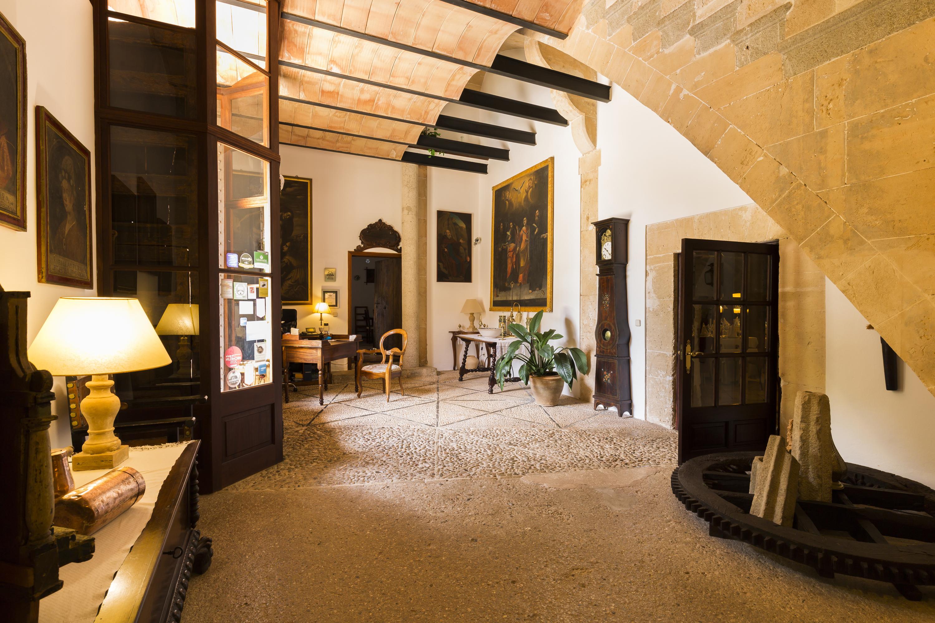 Hotel Sa Torre (adults Only) 4*